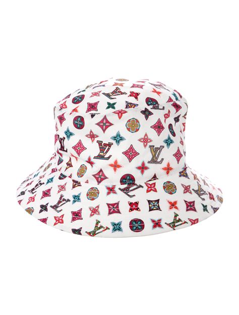 women louis vuitton bucket hat.